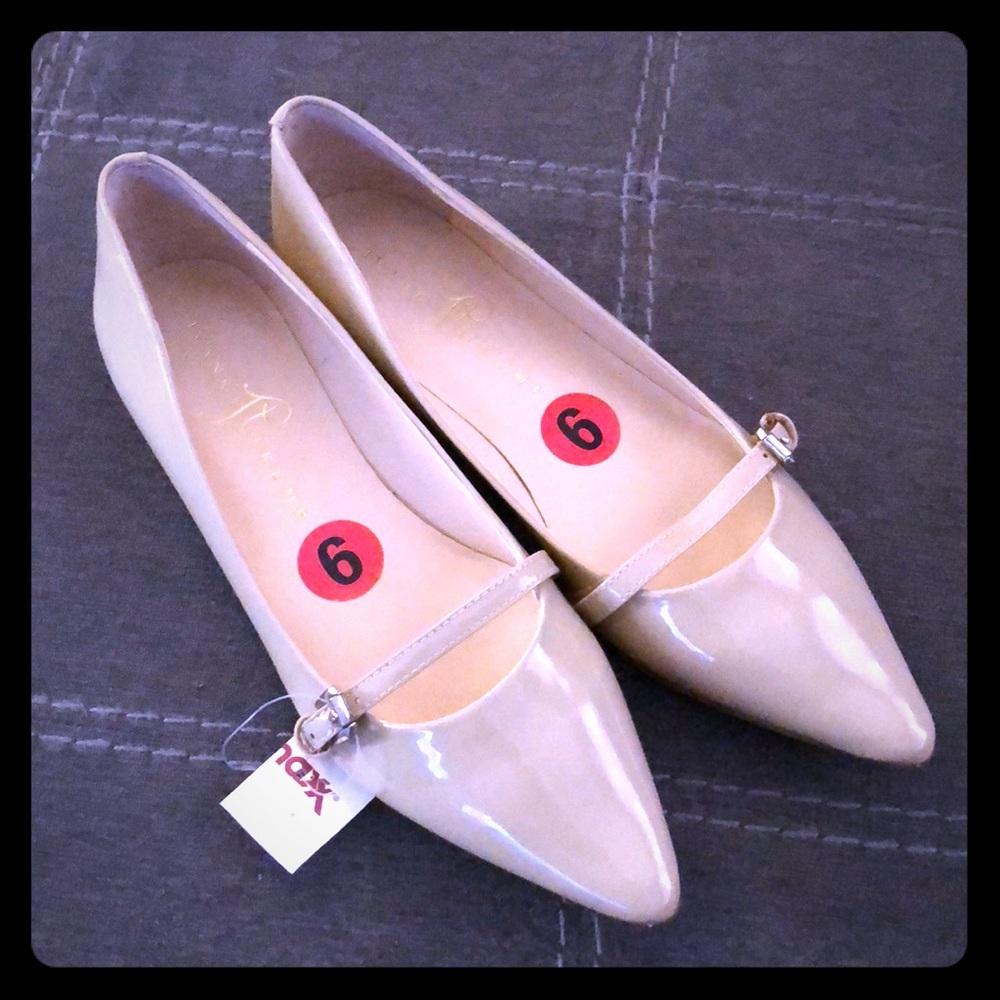 Ivanka Trump flats